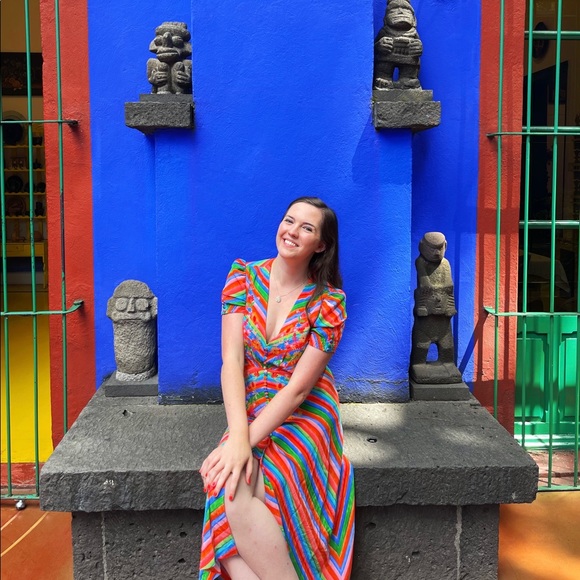 Meet your Posher, EJ - Picture 2 of 7